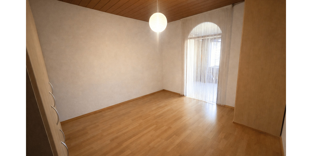 Etagenwohnung Pforzheim Brötzingen - 6 Zimmer, 130 m&sup2;, 1.600&euro; | Angebot:26659502