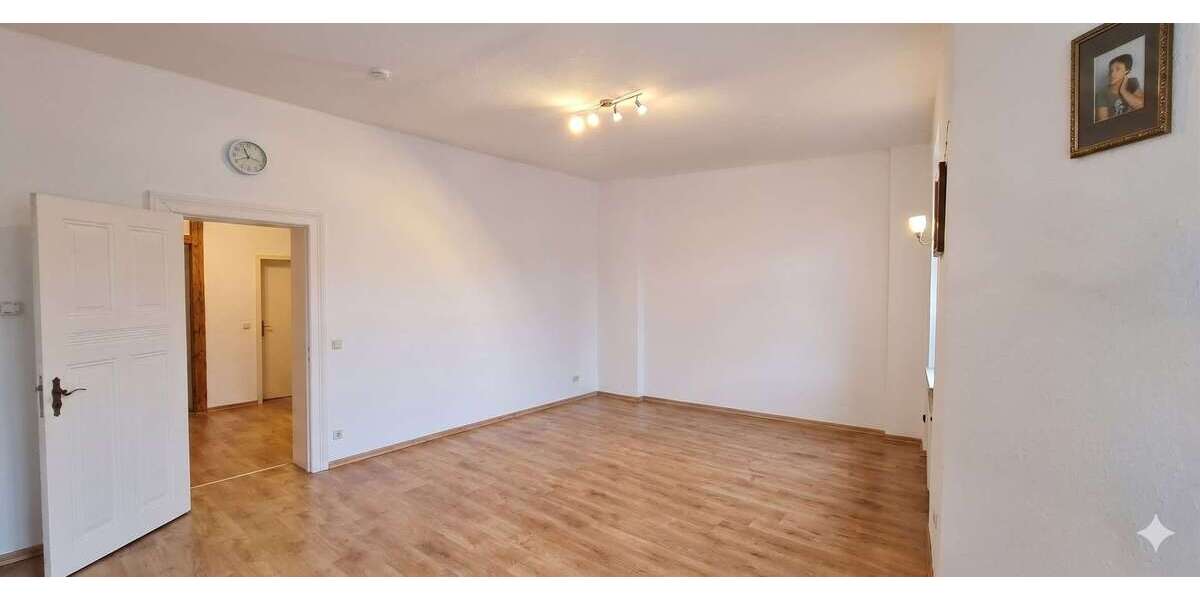 Etagenwohnung Fürstenwalde - 2 Zimmer, 65 m&sup2;, 770&euro; | Angebot:26493849