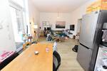 Neu renovierte, große Wohnung mit EinliegerWohnung zu vermieten