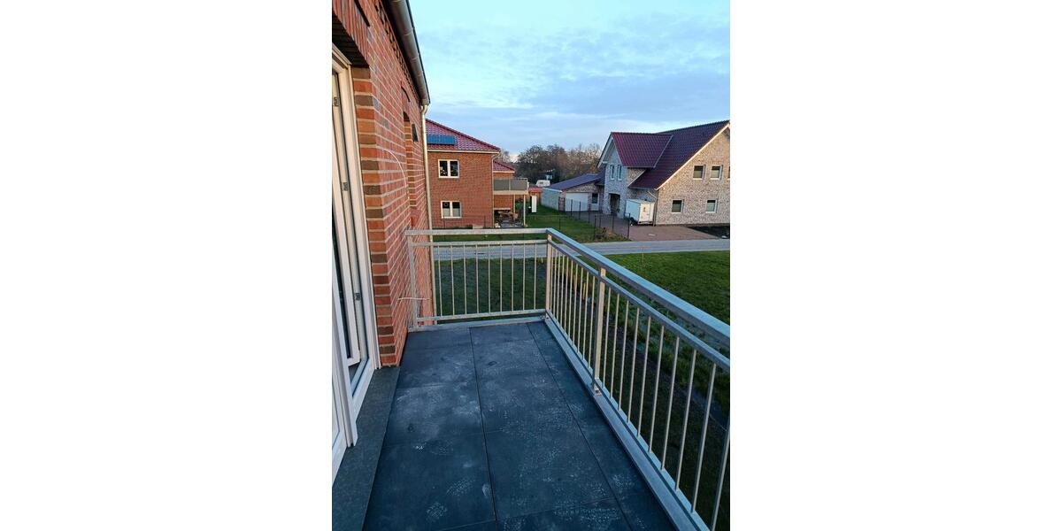 Etagenwohnung Hage - 2 Zimmer, 70 m&sup2;, 750&euro; | Angebot:25208980