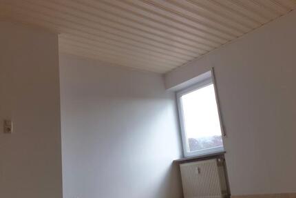 Wohnung Waldmünchen - 3 Zimmer, 74 m&sup2;, 430&euro; | Angebot:26610718