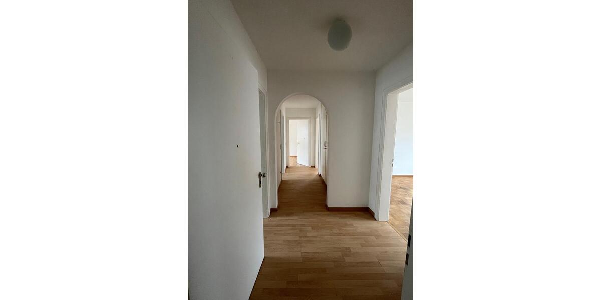 Etagenwohnung Ebern - 3 Zimmer, 75 m&sup2;, 550&euro; | Angebot:25362788