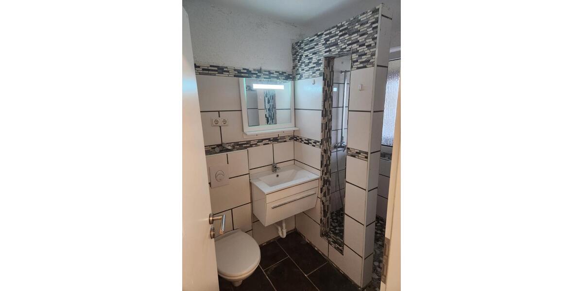 Hochparterre Stadtoldendorf - 5 Zimmer, 140 m&sup2;, 750&euro; | Angebot:26291993