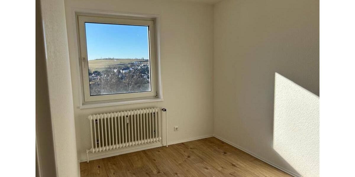 Wohnen auf Zeit Bad Berleburg - 4 Zimmer, 94 m&sup2;, 300&euro; | Angebot:25905969