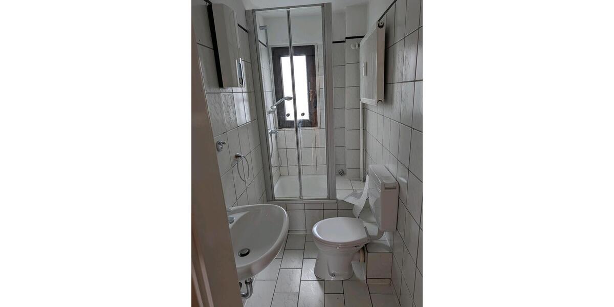 Dachgeschoßwohnung Bochum Eppendorf - 2 Zimmer, 55 m&sup2;, 535&euro; | Angebot:26045524