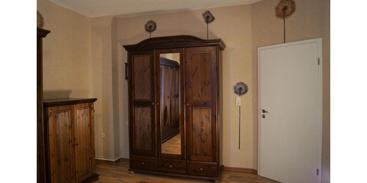 Wohnen auf Zeit Bremerhaven - 3 Zimmer, 103 m&sup2;, 1.275&euro; | Angebot:26062881