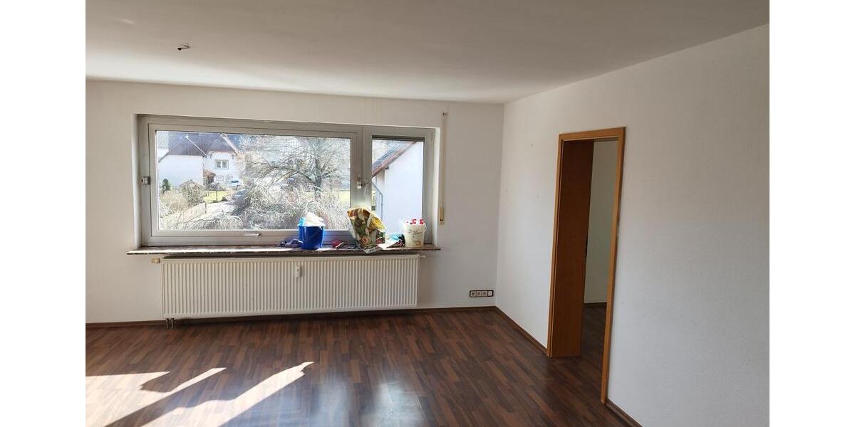 Etagenwohnung Bad Münder am Deister - 4 Zimmer, 115 m&sup2;, 650&euro; | Angebot:25459170