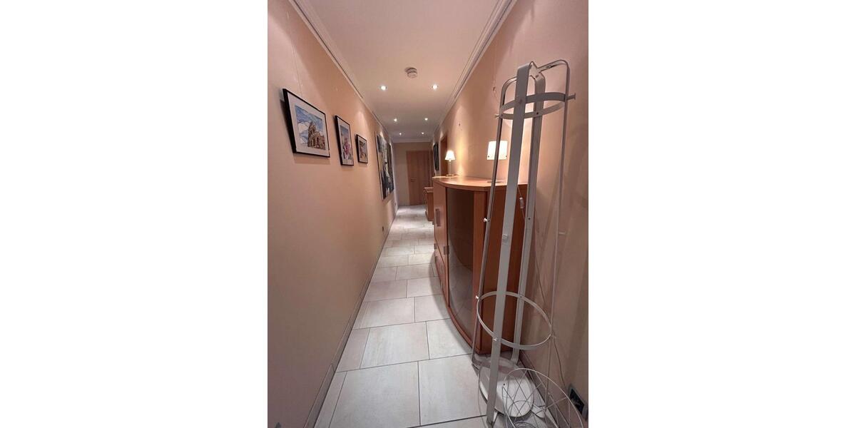 Wohnen auf Zeit Schloß Holte-Stukenbrock Stukenbrock - 3 Zimmer, 70 m&sup2;, 15&euro; | Angebot:24336734