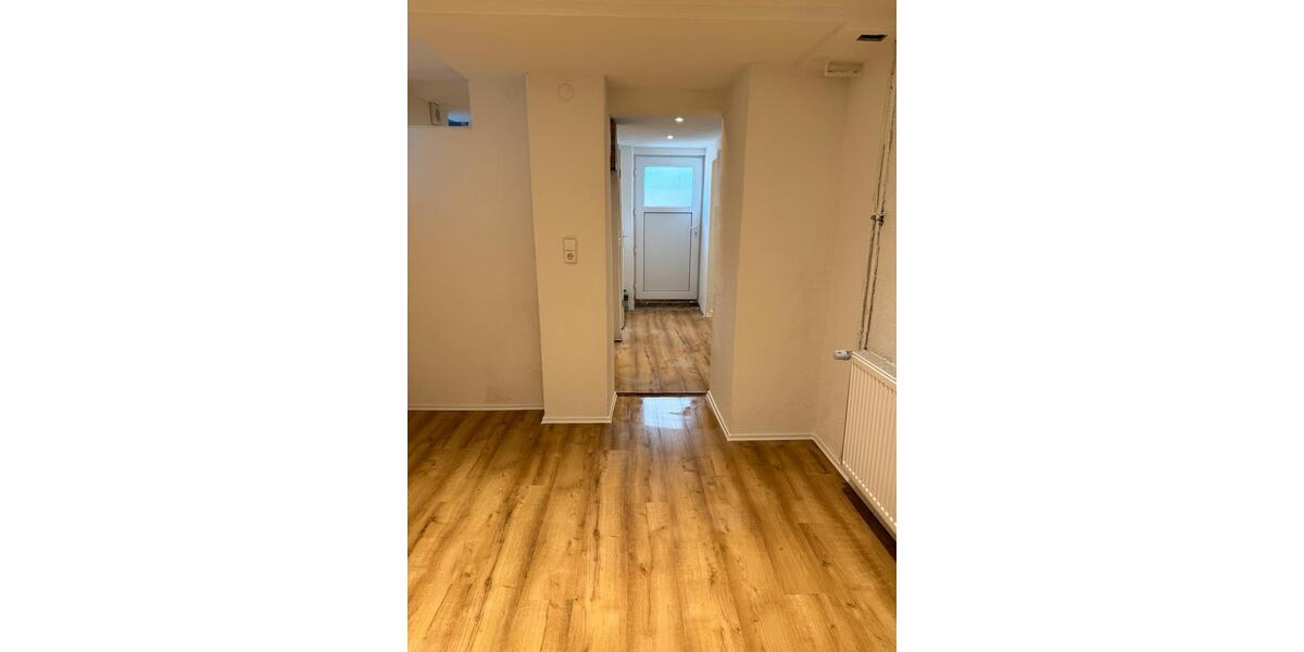 Etagenwohnung Tübingen Derendingen - 1.5 Zimmer, 25 m&sup2;, 800&euro; | Angebot:26666011