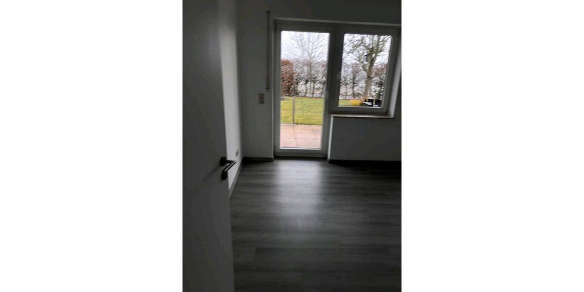 Schöne 2-Zimmer Wohnung mit Terrasse 2 zimmer