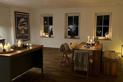 Großzügige 2,5 Zimmerwohnung - wohnen im alten Schulhaus 2 zimmer