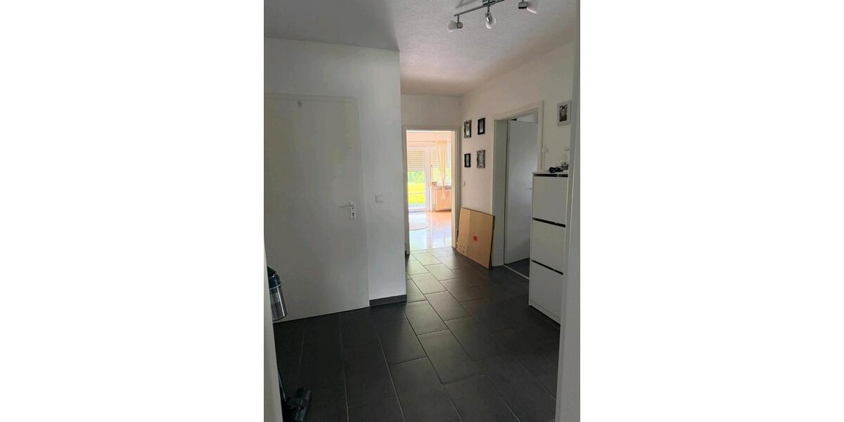Etagenwohnung Windeck - 1 Zimmer, 75 m&sup2;, 850&euro; | Angebot:26626181
