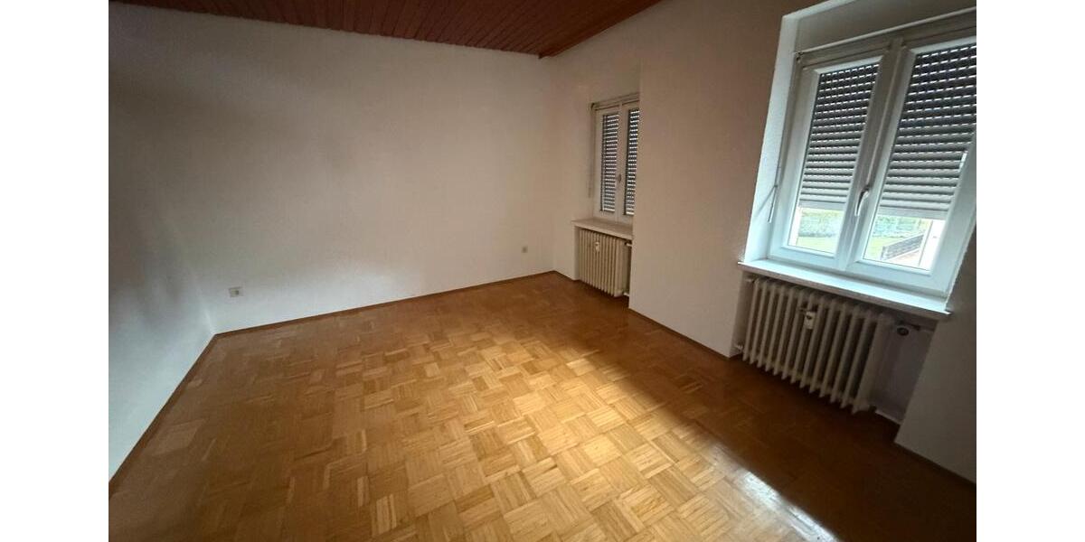 Etagenwohnung Schmelz - 2 Zimmer, 50 m&sup2;, 400&euro; | Angebot:25655782