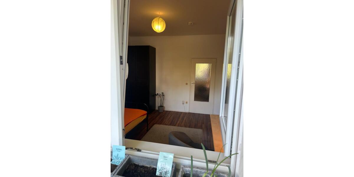 Wohnen auf Zeit Berlin Steglitz-Zehlendorf - 1 Zimmer, 15 m&sup2;, 700&euro; | Angebot:26688172