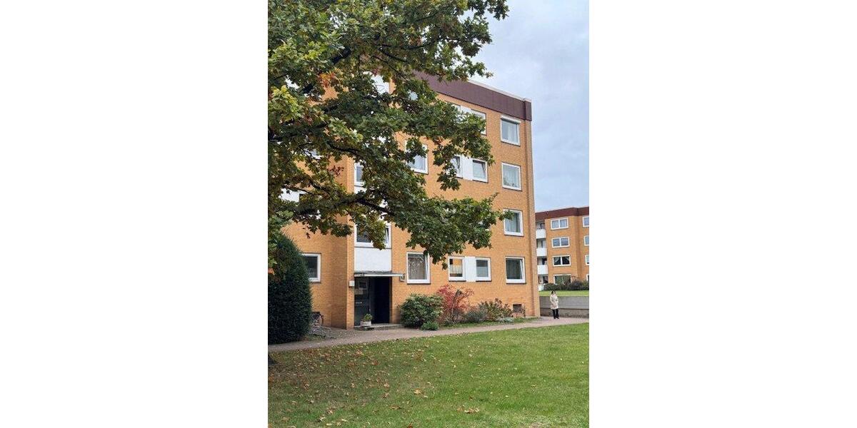 Erdgeschoßwohnung Uetze - 4 Zimmer, 91 m&sup2;, 980&euro; | Angebot:26039681