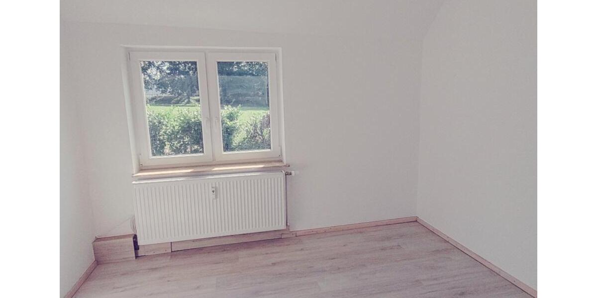 Erdgeschoßwohnung Gnarrenburg - 4 Zimmer, 105 m&sup2;, 810&euro; | Angebot:25158716
