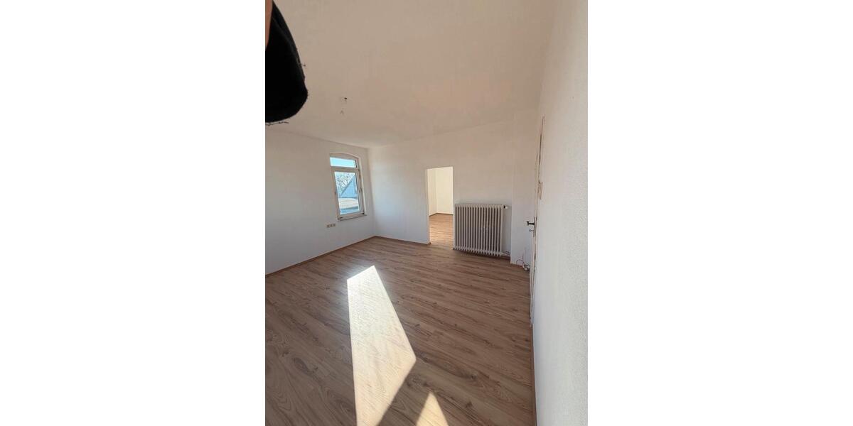 Etagenwohnung Hoya - 5 Zimmer, 122 m&sup2;, 1.000&euro; | Angebot:26056284