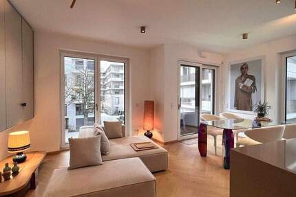 Exklusiv vollmöbliert: Design-Wohnung mit 2 Zimmern und Tageslichtbad am See 2 zimmer