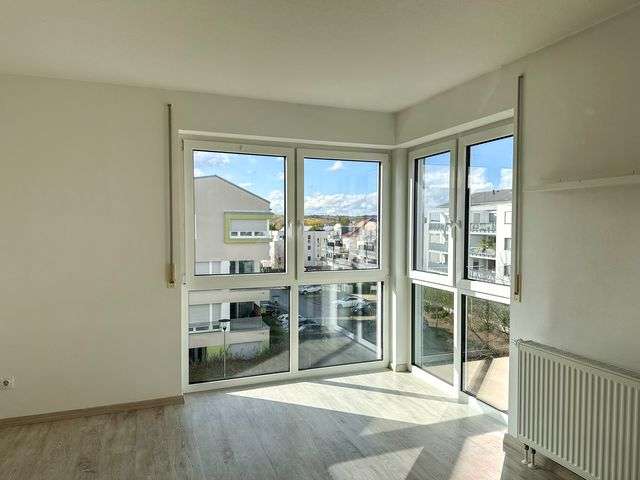 Wohnung zum Mieten in Bönnigheim 1.150 € 98 m² 3.5 zimmer
