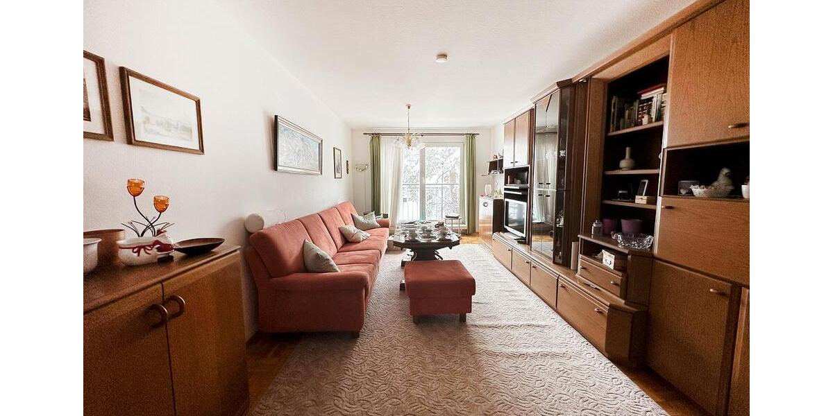 Etagenwohnung Traunreut Irsing - 2 Zimmer, 77 m&sup2;, 810&euro; | Angebot:25220770