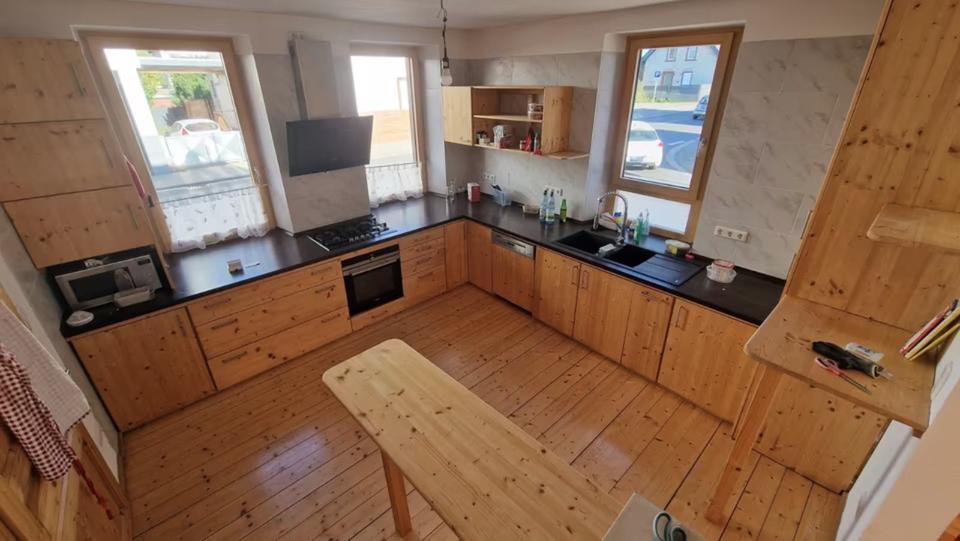 Einfamilienhaus Ingelheim am Rhein - 4 Zimmer, 160 m&sup2;, 2.400&euro; | Angebot:25963763