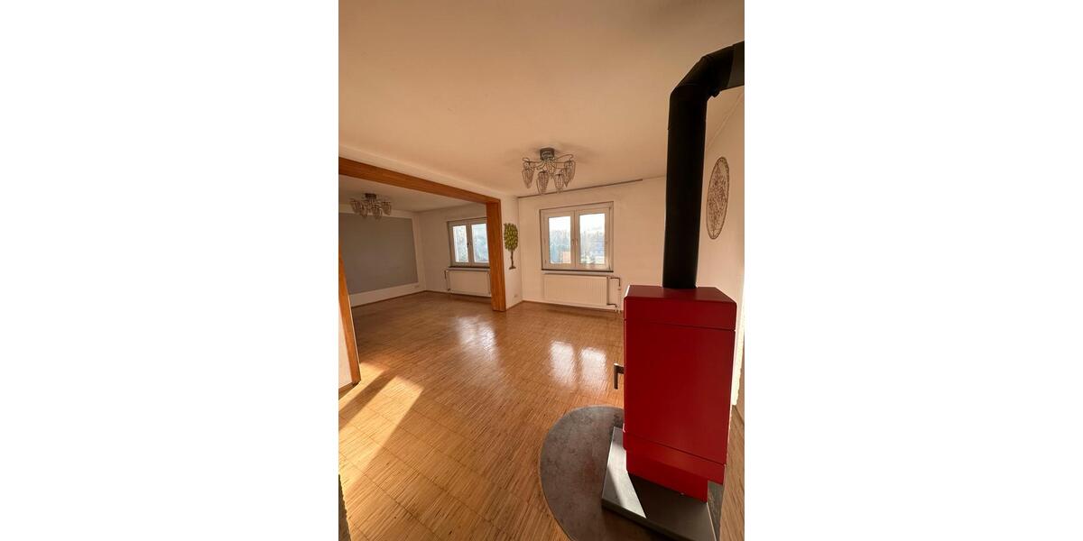 Etagenwohnung Dortmund Huckarde - 1 Zimmer, 100 m&sup2;, 1.400&euro; | Angebot:24344014