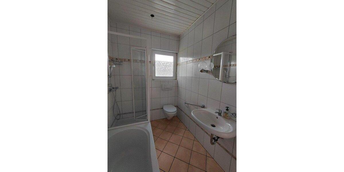 Etagenwohnung Brilon - 3 Zimmer, 86 m&sup2;, 653&euro; | Angebot:26545789