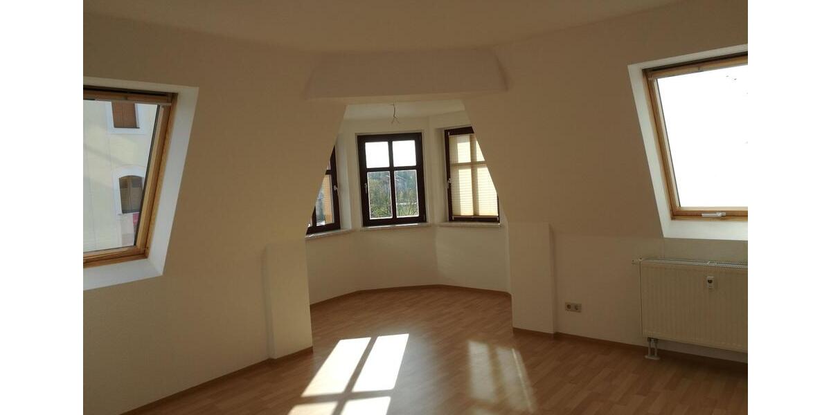 Dachgeschoßwohnung Forst (Lausitz) - 3 Zimmer, 91 m&sup2;, 593&euro; | Angebot:25648205