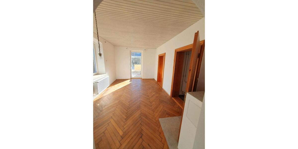 Erdgeschoßwohnung Bayerisch Gmain - 2 Zimmer, 68 m&sup2;, 845&euro; | Angebot:24199063