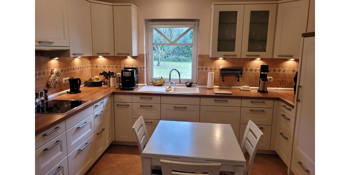 Einfamilienhaus Schneverdingen - 6 Zimmer, 161 m&sup2;, 1.800&euro; | Angebot:25167741