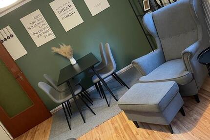 Helle Souterrain Wohnung, 4 Zimmer Küche Bad, frei ab 01.04.2026 4 zimmer