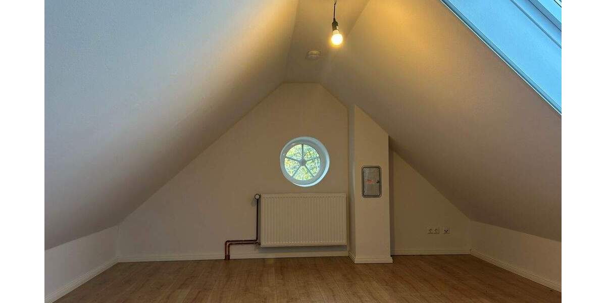 Einfamilienhaus Appel / Eversen Eversen-Siedlung - 8 Zimmer, 218 m&sup2;, 2.850&euro; | Angebot:23943838