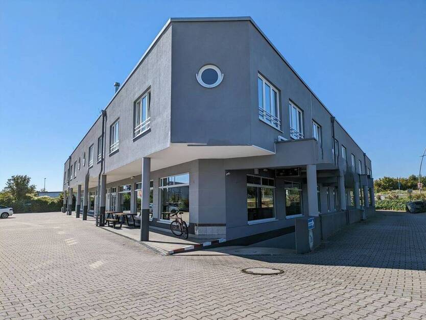 Einzelhandel Gastro Eventfläche in Top - Lage Bruchköbel.