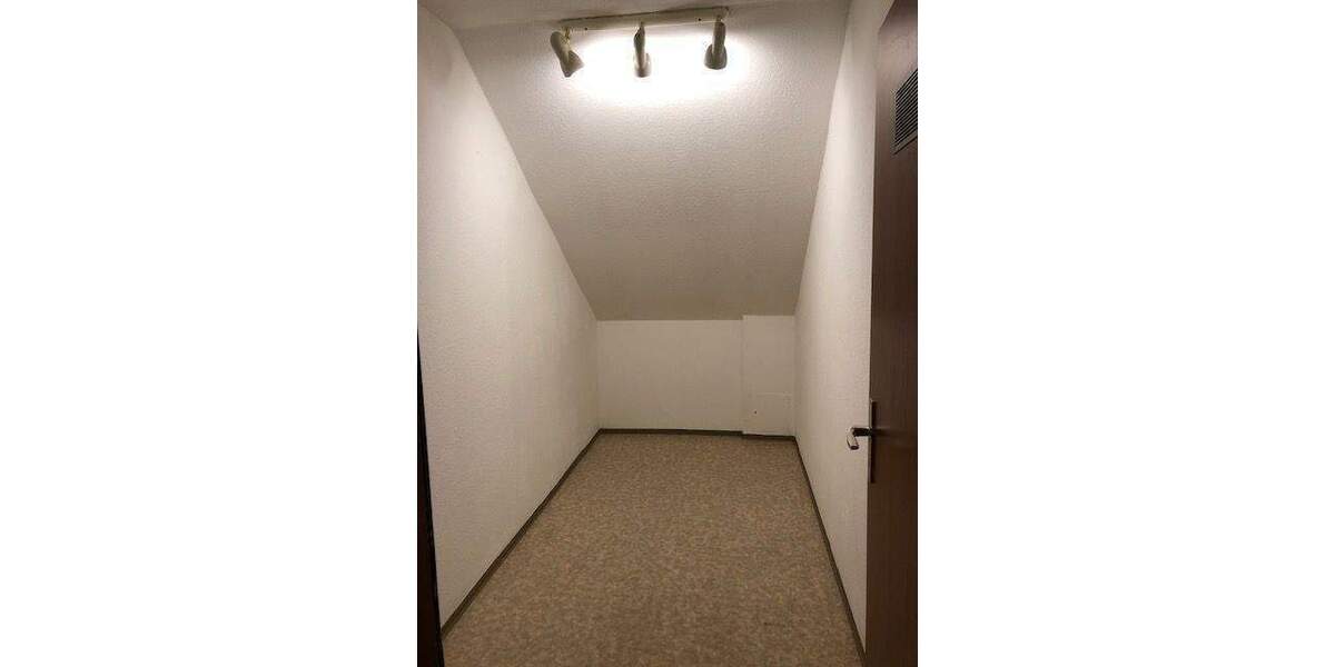 Etagenwohnung Coburg - 3 Zimmer, 73 m&sup2;, 735&euro; | Angebot:24874230