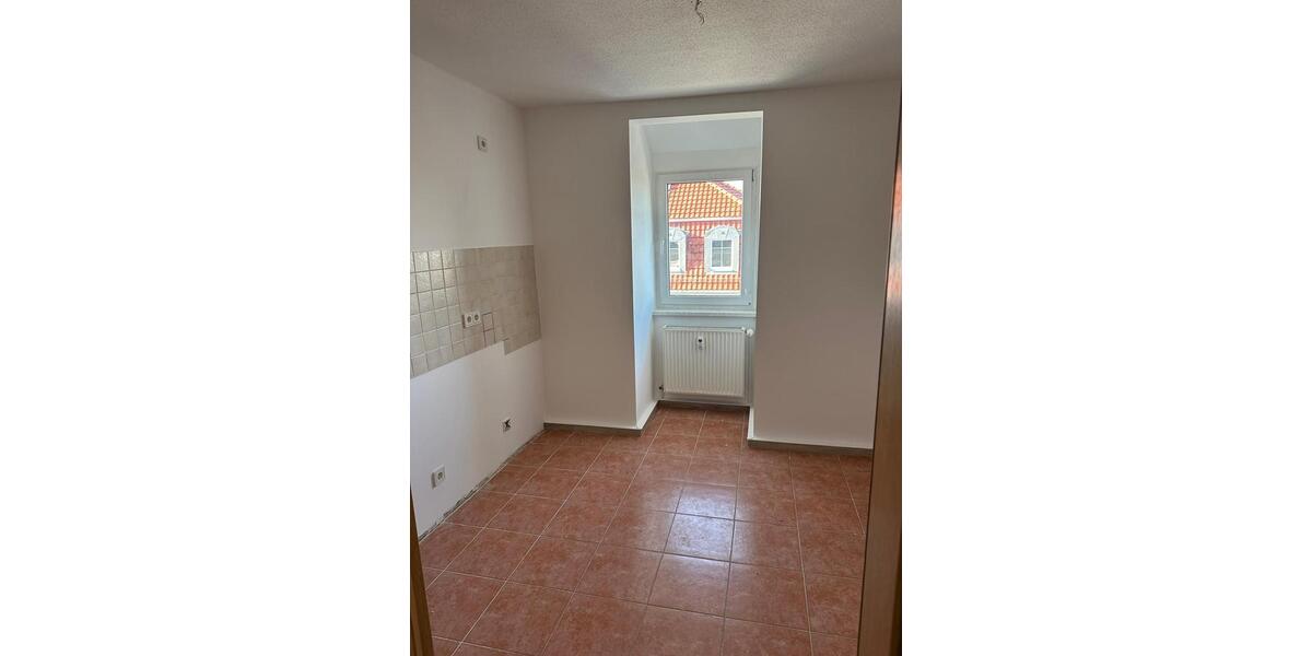 Dachgeschoßwohnung Luckenwalde - 3 Zimmer, 67 m&sup2;, 560&euro; | Angebot:26365899