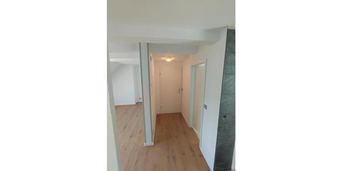 Dachgeschoßwohnung Nürnberg Gibitzenhof - 1 Zimmer, 34 m&sup2;, 540&euro; | Angebot:24346174