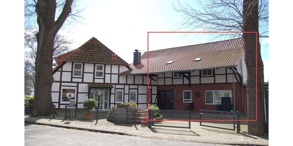 Einfamilienhaus Volkse Volkse - 6 Zimmer, 260 m&sup2;, 1.350&euro; | Angebot:26963944