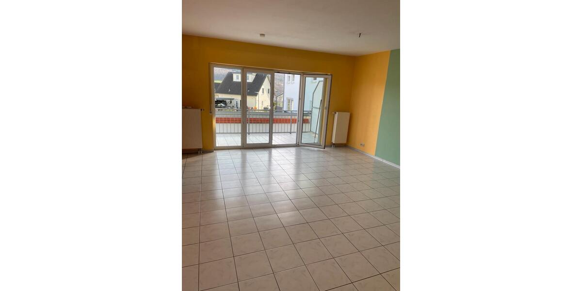 Etagenwohnung Gladenbach - 4 Zimmer, 84 m&sup2;, 800&euro; | Angebot:26521812