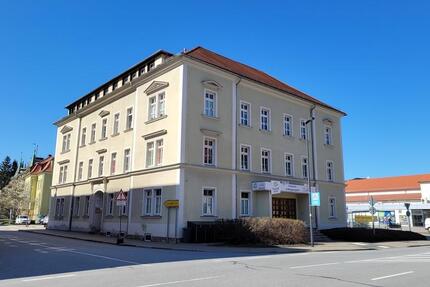 Große Gewerbeeinheit mit ausreichend Parkmöglichkeiten zimmer