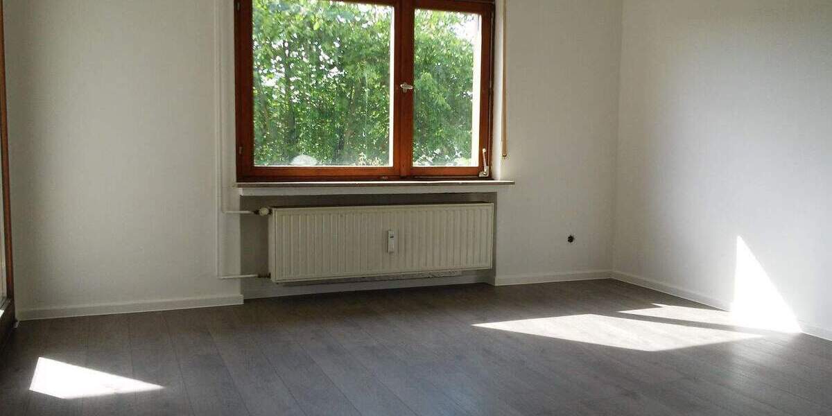 Etagenwohnung Simmerath Woffelsbach - 2 Zimmer, 70 m&sup2;, 450&euro; | Angebot:25262913