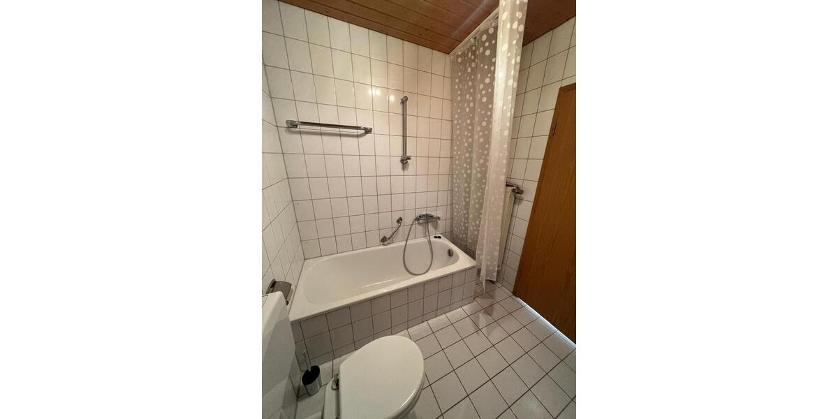 Dachgeschoßwohnung Balingen - 2 Zimmer, 39 m&sup2;, 650&euro; | Angebot:25924885