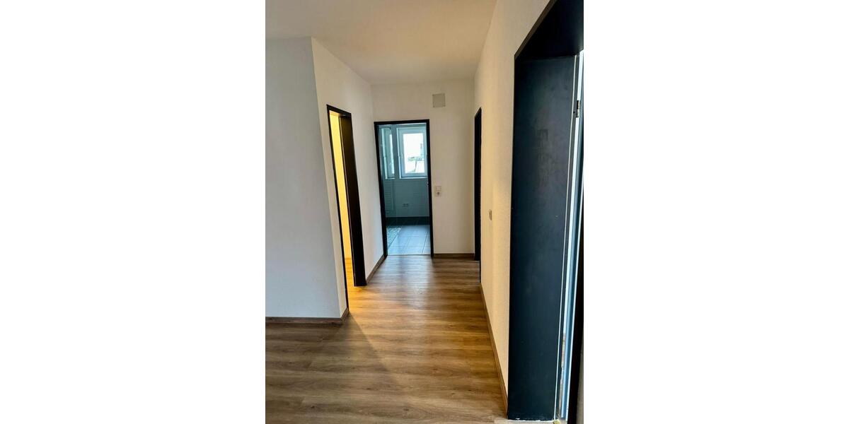 Etagenwohnung Korbach - 2 Zimmer, 60 m&sup2;, 750&euro; | Angebot:25945196