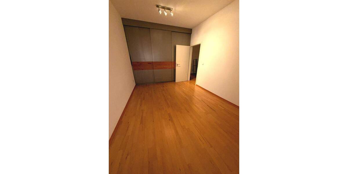 Etagenwohnung Schweich - 2 Zimmer, 73 m&sup2;, 670&euro; | Angebot:26683611