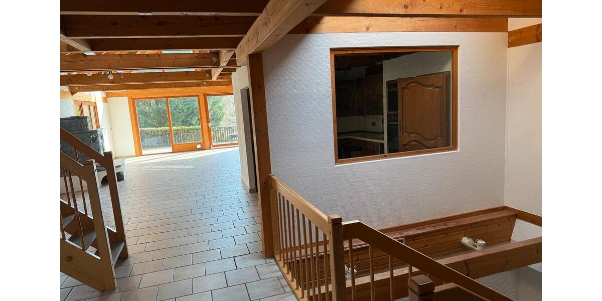 Wohnen auf Zeit Meckenheim - 7 Zimmer, 15 m&sup2;, 600&euro; | Angebot:25864034