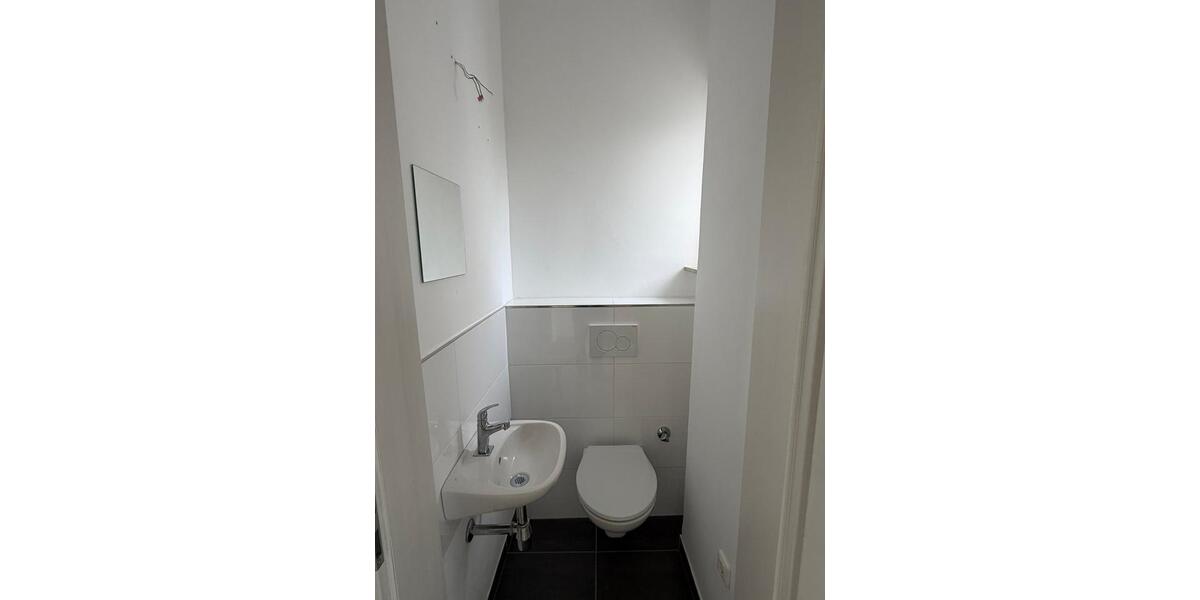 Einfamilienhaus Liederbach am Taunus - 5 Zimmer, 130 m&sup2;, 1.800&euro; | Angebot:26630942