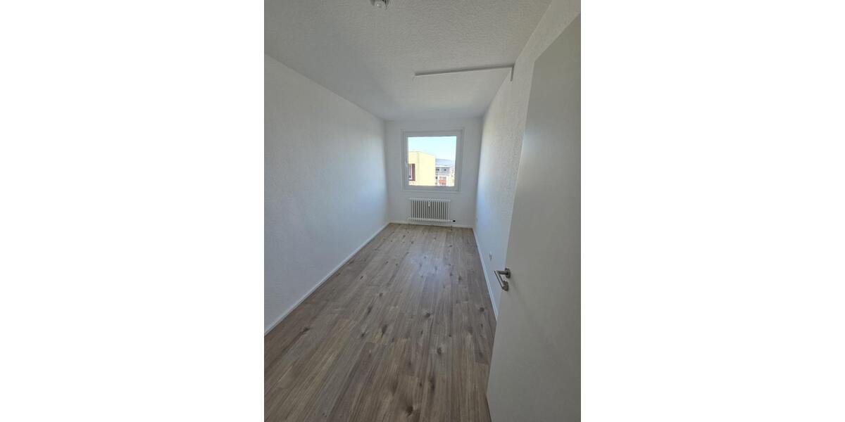 Etagenwohnung Borken (Hessen) - 3 Zimmer, 75 m&sup2;, 315&euro; | Angebot:25905536