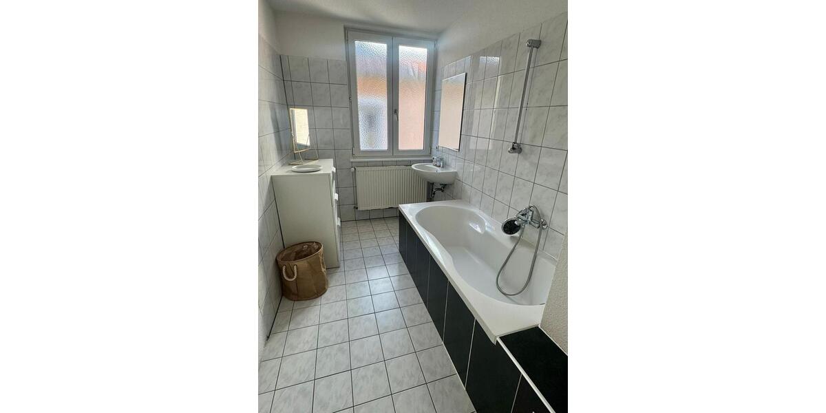Wohnen auf Zeit Fellbach Oeffingen - 4 Zimmer, 82 m&sup2;, 2.120&euro; | Angebot:25325092