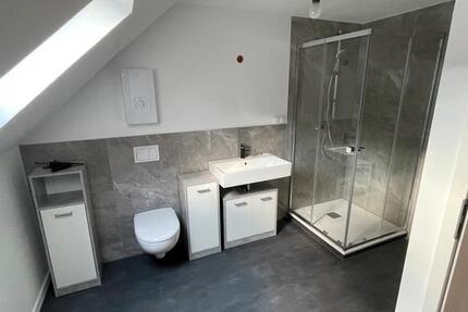 Wohnung Annweiler am Trifels - 4 Zimmer, 120 m&sup2;, 1.300&euro; | Angebot:26626119