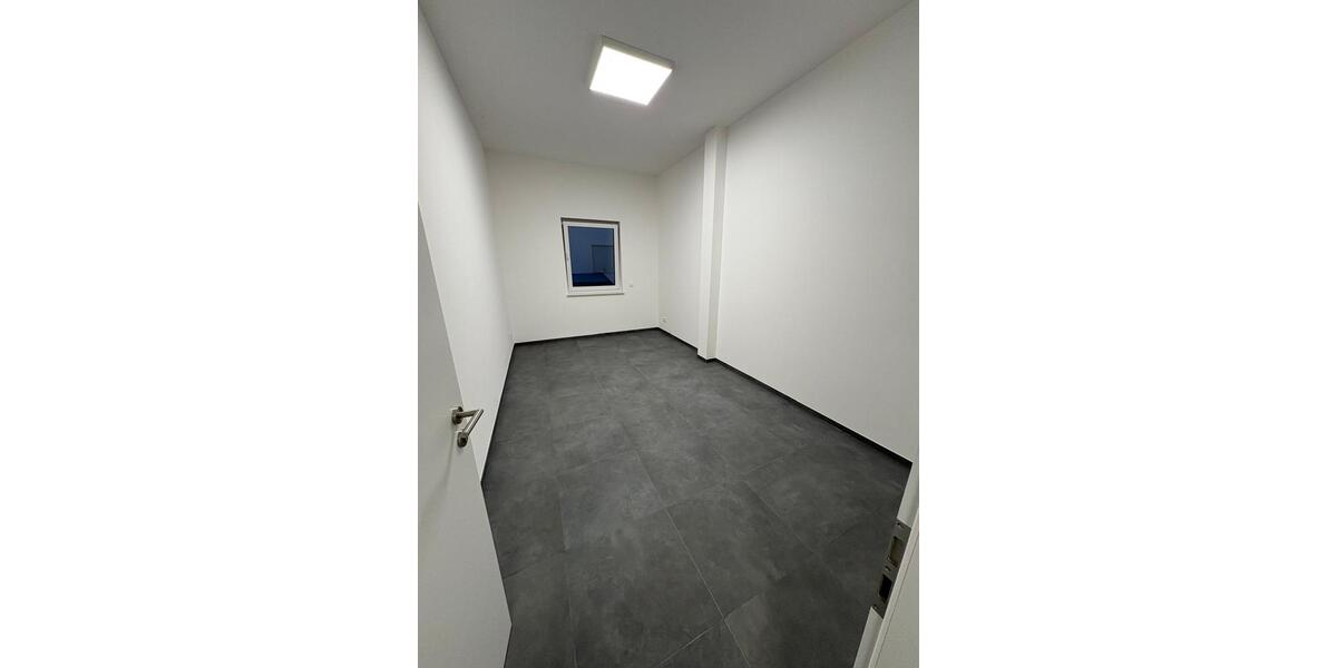 Gewerbeobjekt Bad Lippspringe - 1.200&euro; | Angebot:24846500