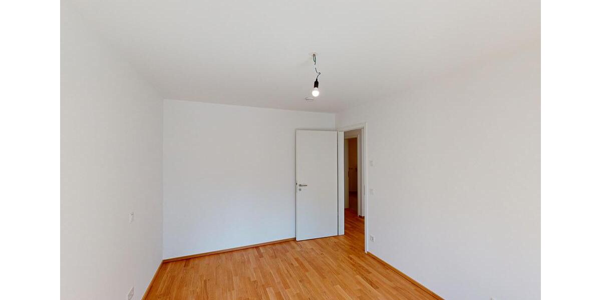Erdgeschoßwohnung München Allach-Untermenzing - 2.5 Zimmer, 80 m&sup2;, 1.690&euro; | Angebot:22604876